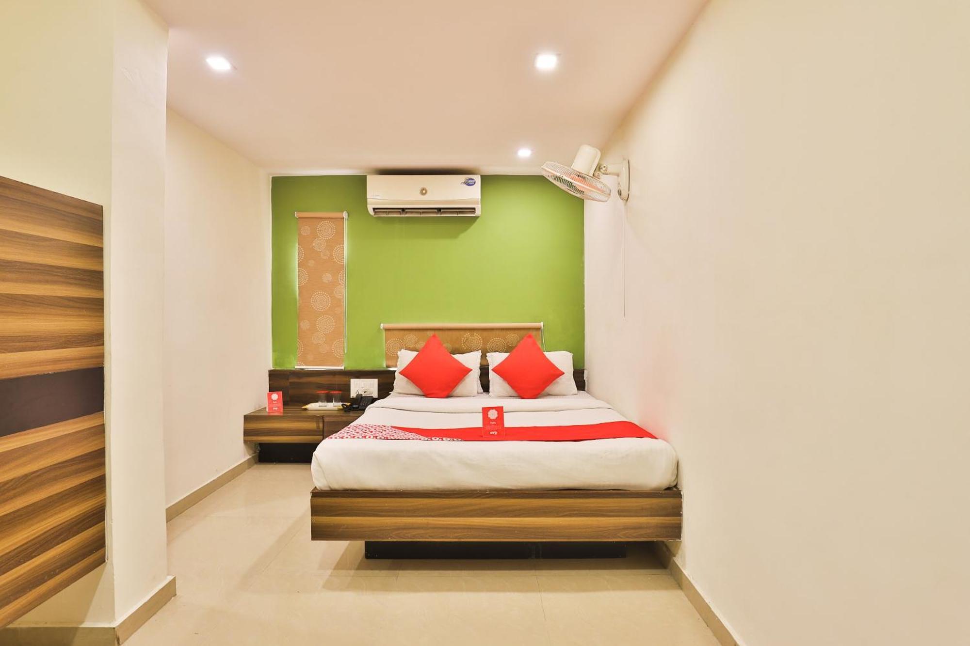 אחמדאבאד Super Hotel O Apollo מראה חיצוני תמונה